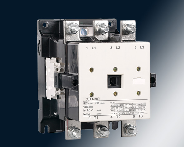 CJX1交流接觸器適用于交流50Hz或60Hz、電壓至690V、電流至475A的電力線路中，供遠距離頻繁起動和控制電動機及接通與分斷電路。經加裝機械聯鎖機構后組…